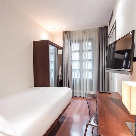 Hotel Petit Palace Marques Santa Ana Seville