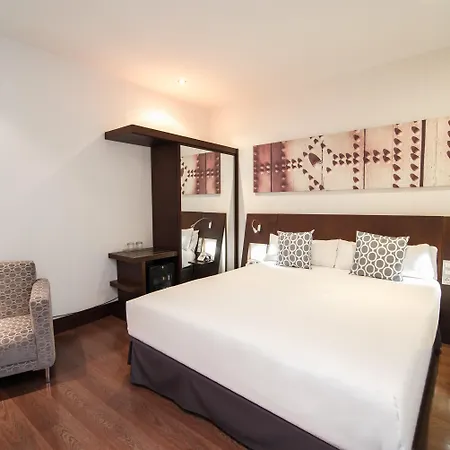 Petit Palace Marques Santa Ana 4* Seville