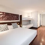 Petit Palace Marques Santa Ana