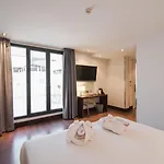 Petit Palace Marques Santa Ana Hotel
