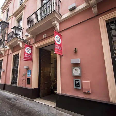 Petit Palace Marques Santa Ana